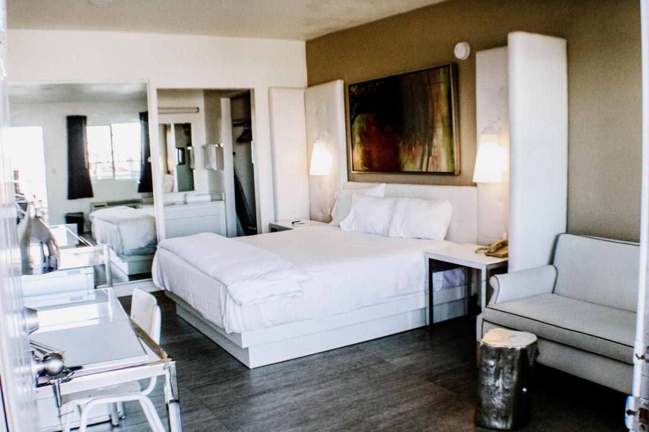 Devonshire Inn Motel Rosamond Εξωτερικό φωτογραφία